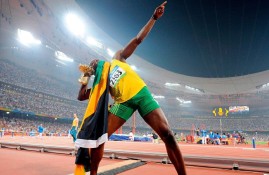 电子竞技平台-JackeyLove连续十场比赛得分超过高光表现，勇士挑战极限！